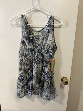 NWT Dream Out Loud Selena Gomez Juniors XL Floral Tunic Top Kmart